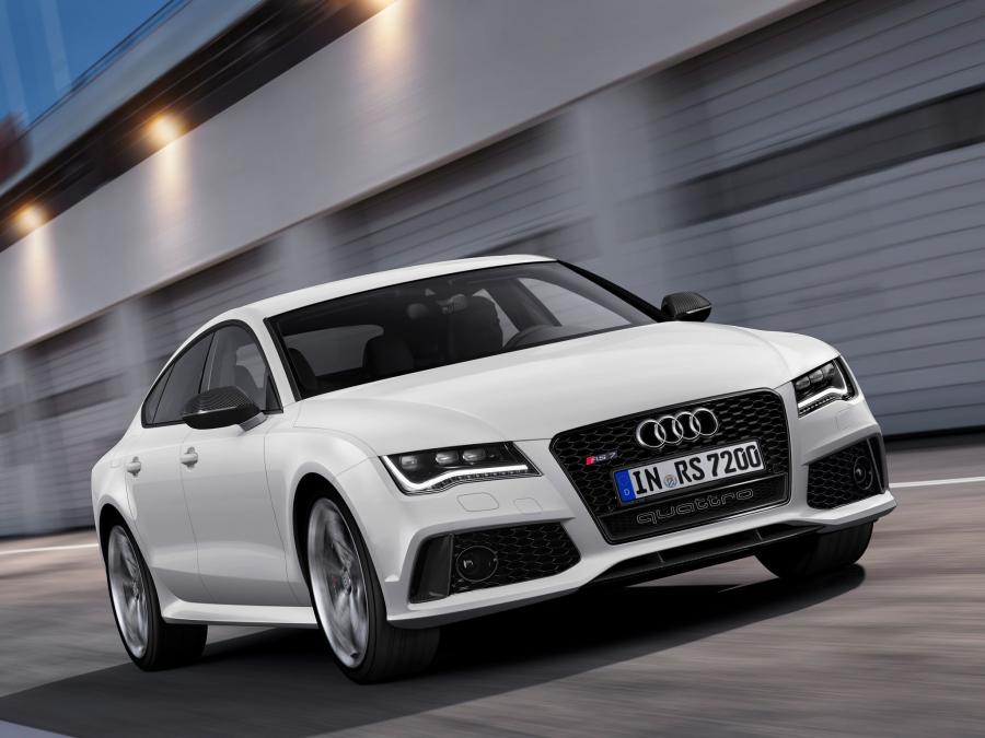 Audi RS7 Sportback 2013 года  (WW) (фото 28 из 32)